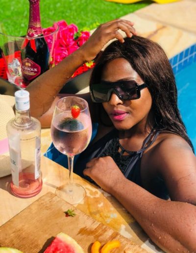 De Breeze Guest Lodge Pool Party