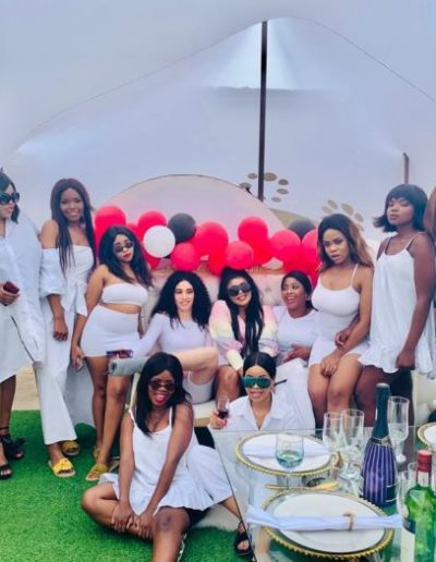 De Breeze Guest Lodge Party