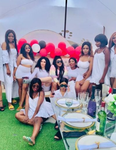 De Breeze Guest Lodge Party