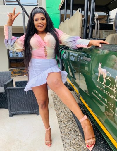 De Breeze Guest Lodge Party